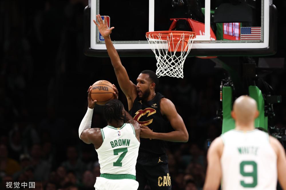 25亿镑固 25亿镑固