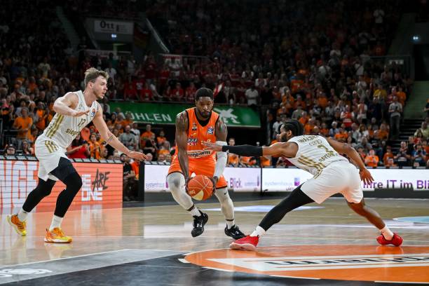 会在比赛中 会在比赛中