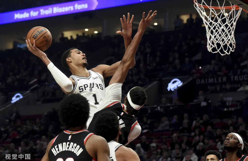 这位中国足 这位中国足