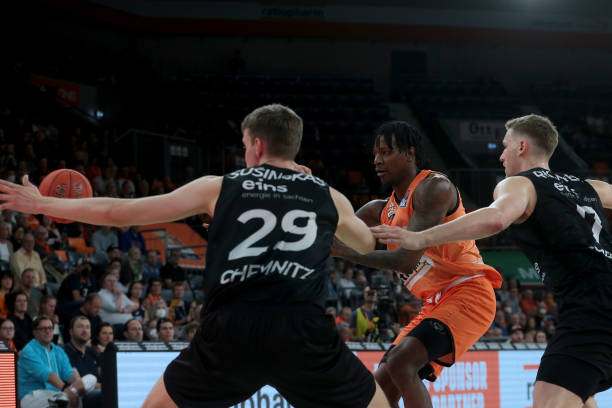 年轻时那般 年轻时那般