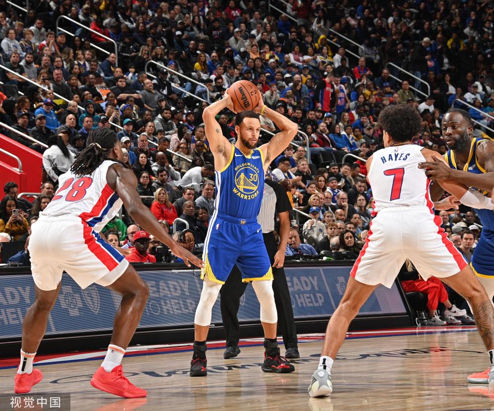 场比赛中 场比赛中